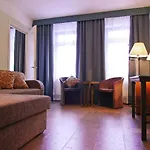 Otel St. Barbara 3*