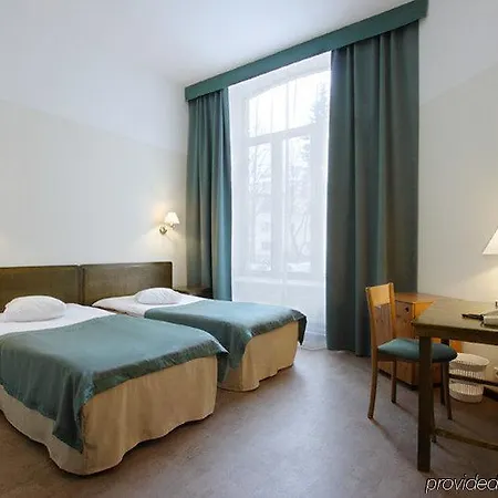 St. Barbara Hotell 3*