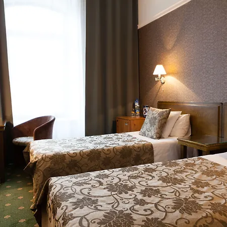 St. Barbara Hotell 3*