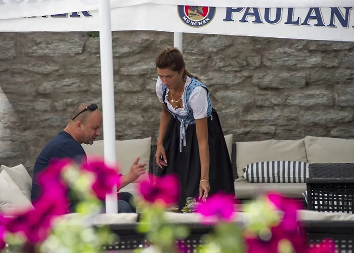 فندق St. Barbara 3*