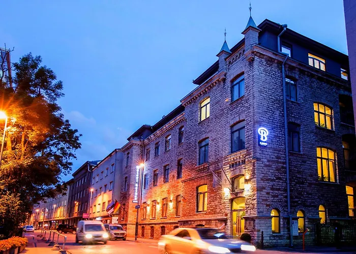 فندق St. Barbara 3*